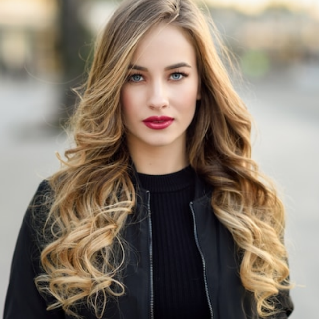 Top 6 Benefits of Wearing Halo Hair Extensions for Thin Hair
